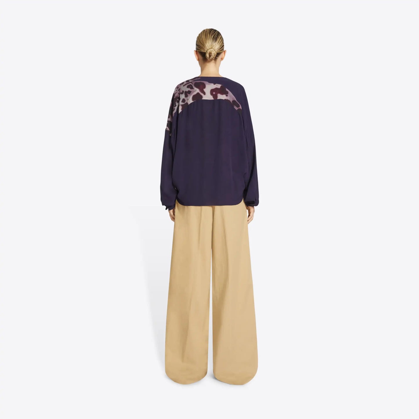 Wide pleated pants
