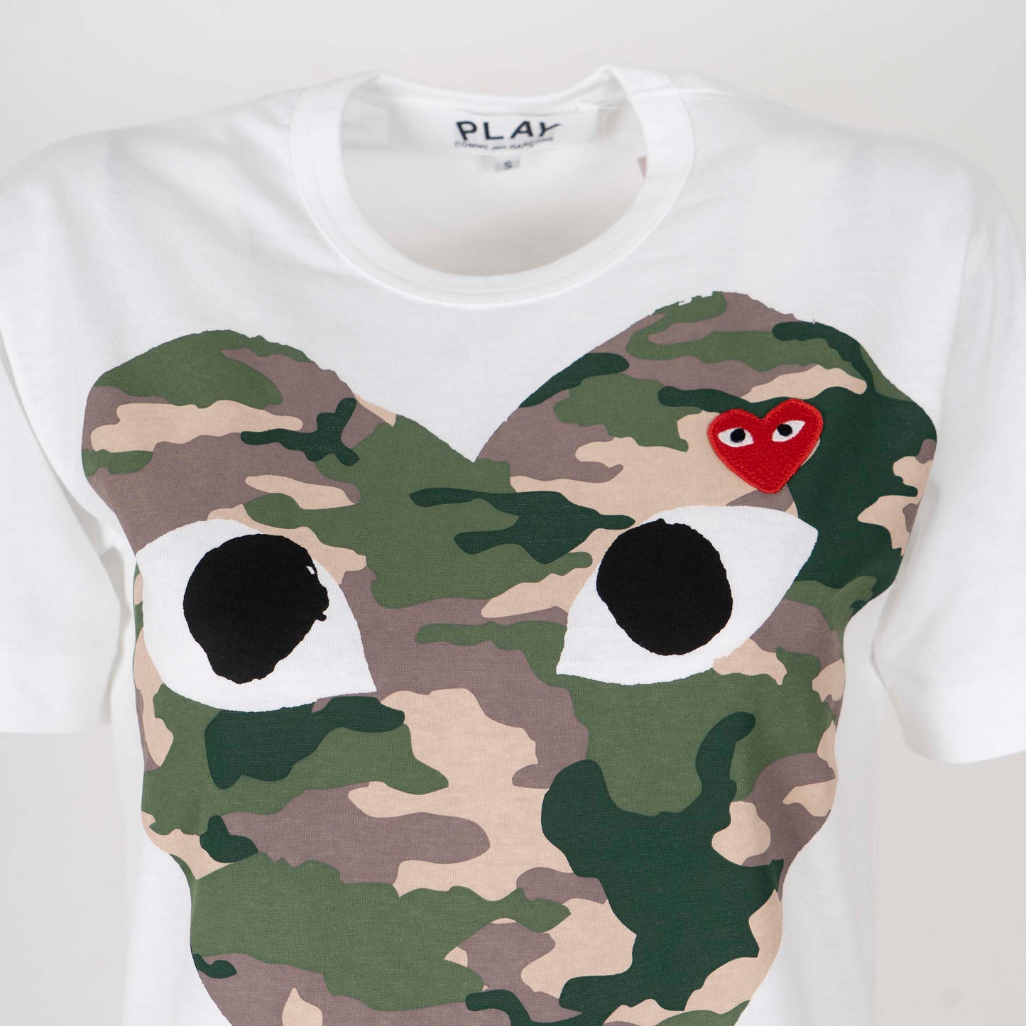 Camouflage heart-print T-shirt