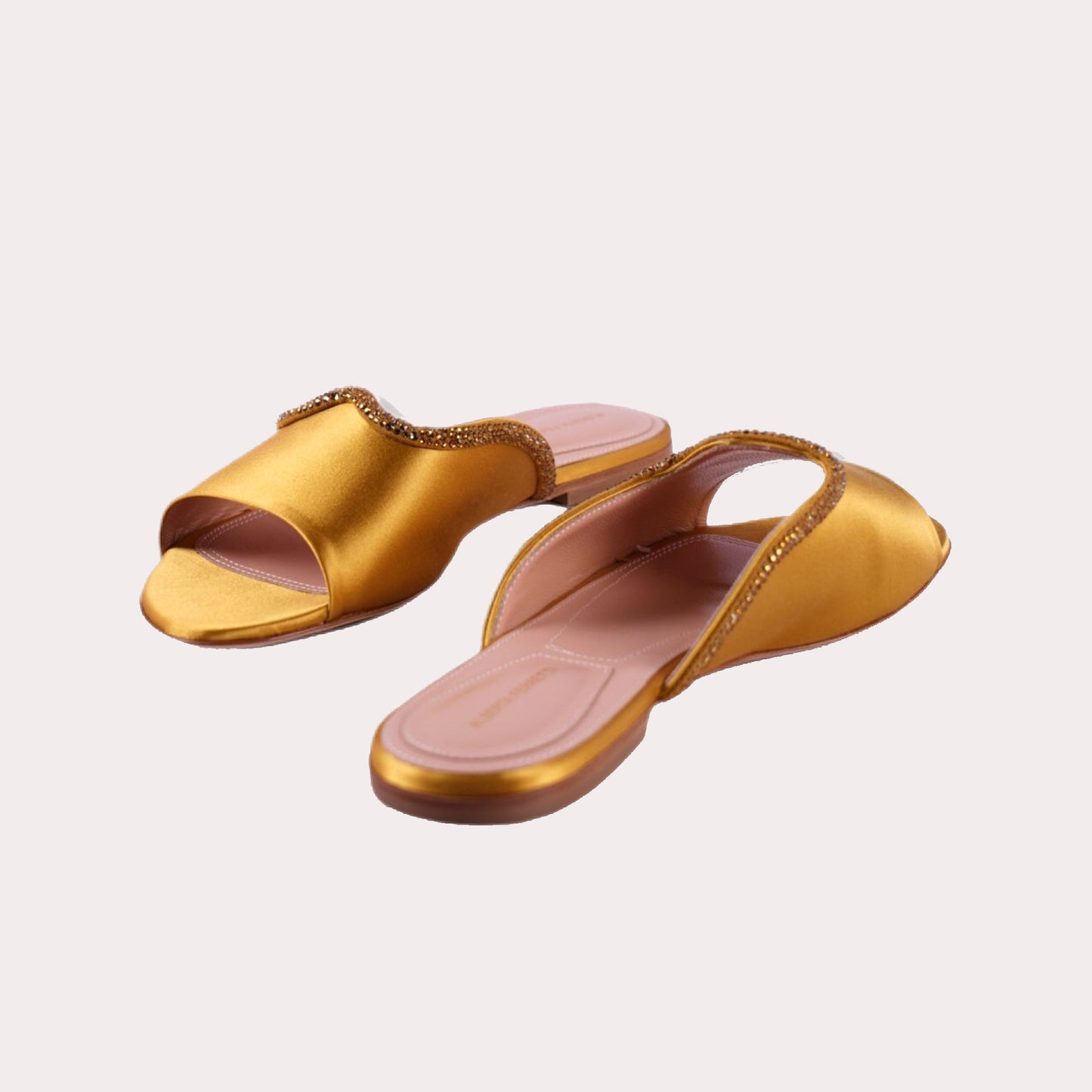 حذاء سهل الارتداء
