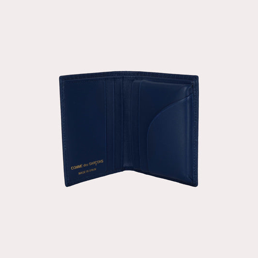 محفظة جلدية كلاسيكية