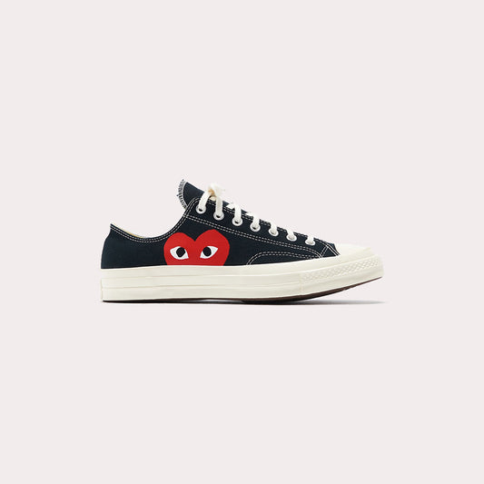 Heart-And-Eyes Low Top Chuck 70 Sneakers