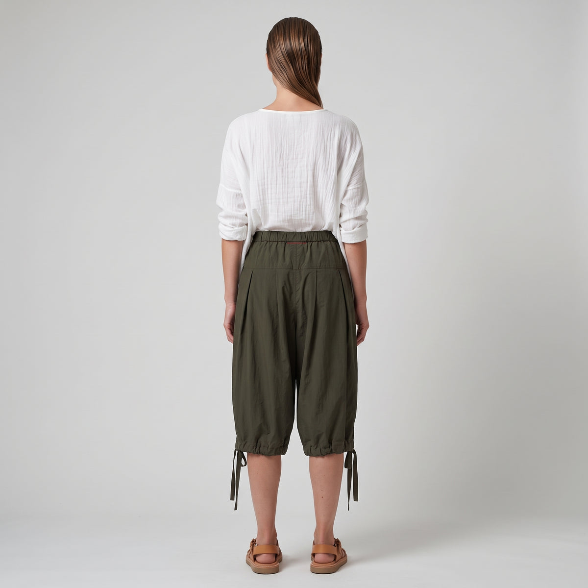 CASEY CASEY Pleated Khaki Balloon Shorts - view 5