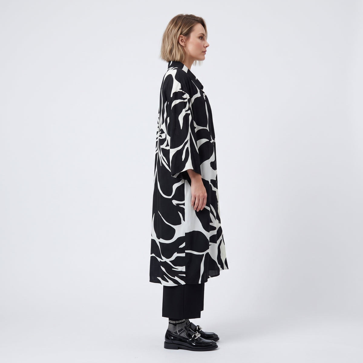 Monochrome Leaf Print Shirt Dress