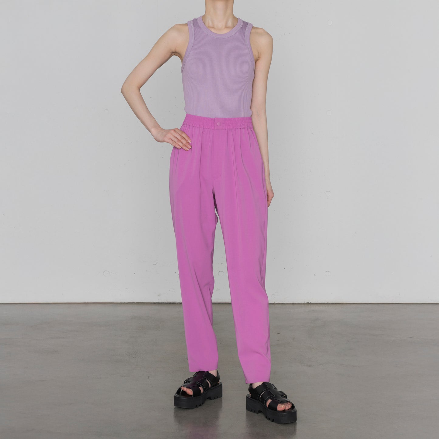 Strech Tapered Pants