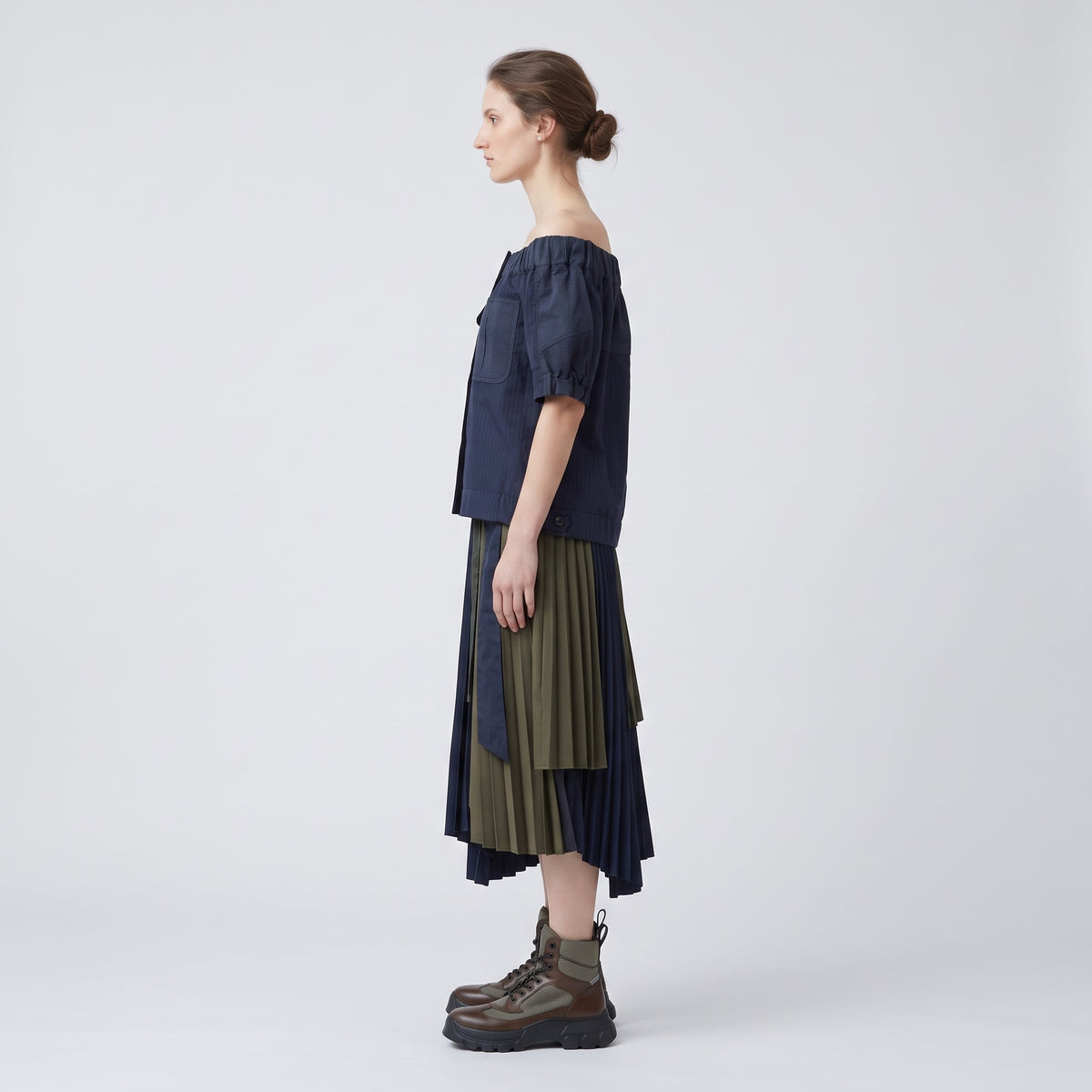 SACAI Pinstripe Off-The-Shoulder Utility Top - view 4