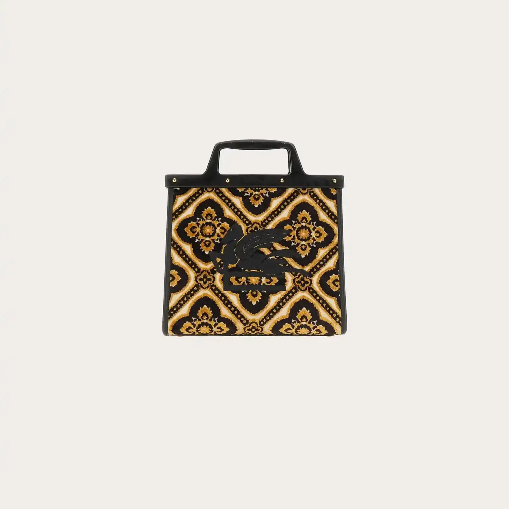 Etro – Alostoura World