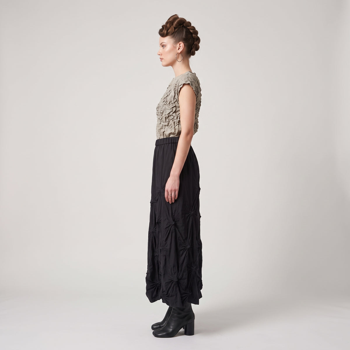 BUNZABURO Textured Shibori Wide Leg Pants - view 4