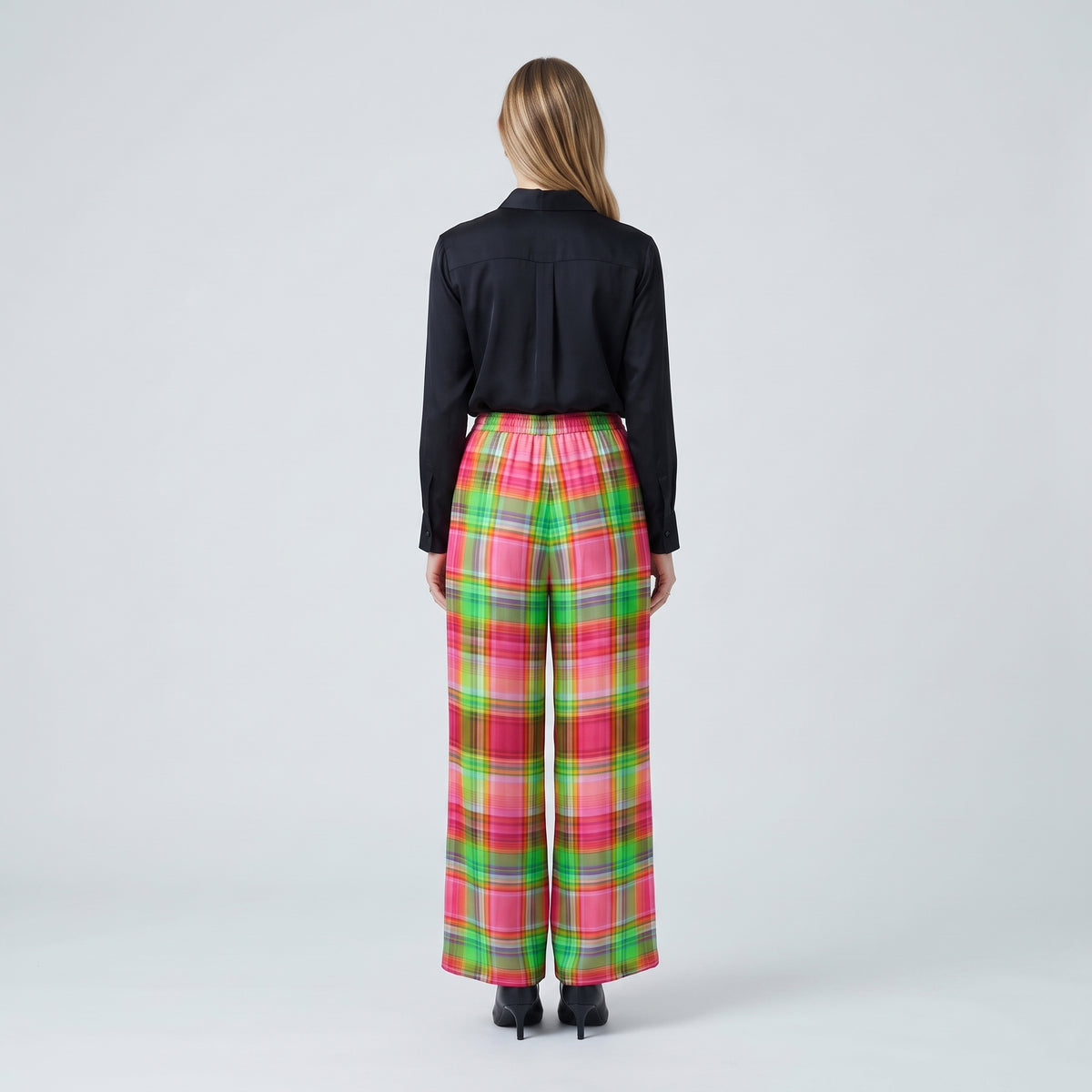 MAISON PASSAGE Vibrant Plaid Wide-Leg Pants - view 4