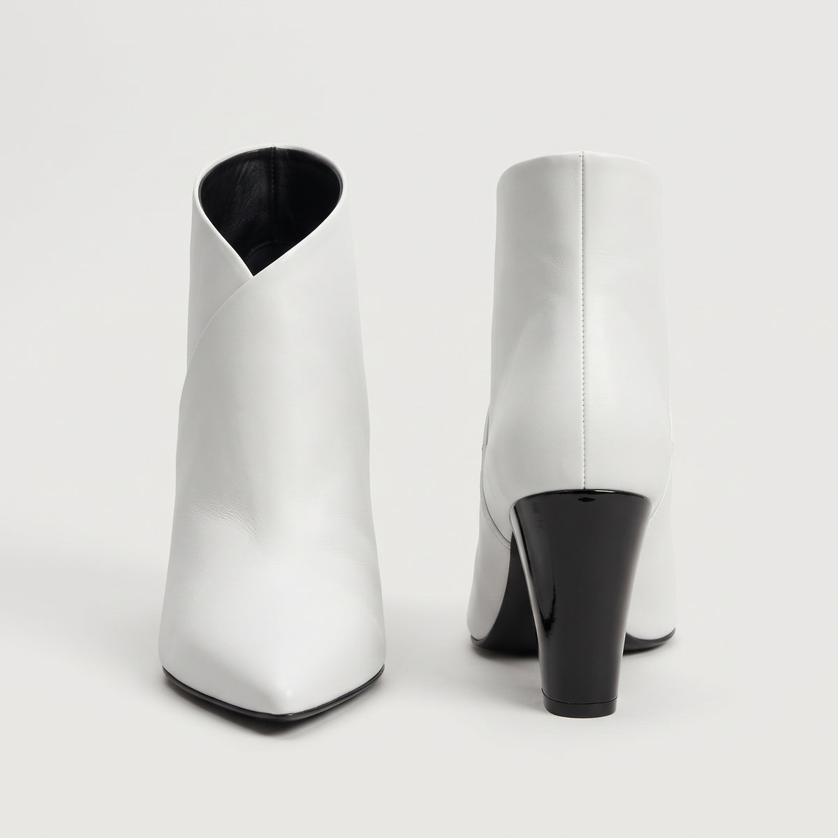 Contrast Heel White Leather Boots