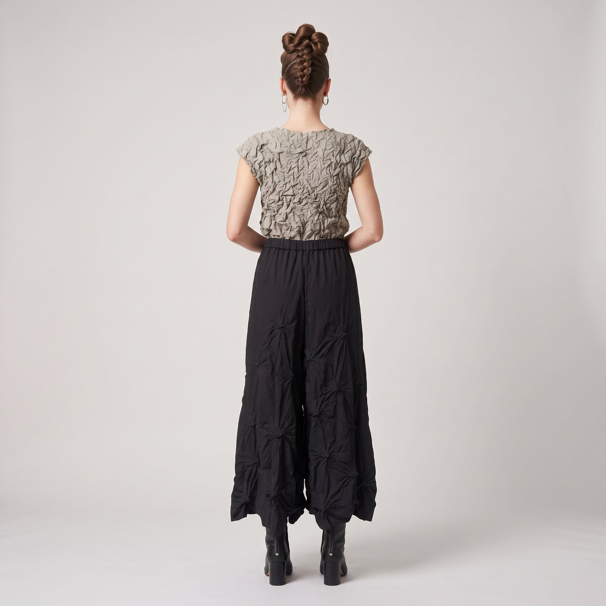 BUNZABURO Textured Shibori Wide Leg Pants - view 5