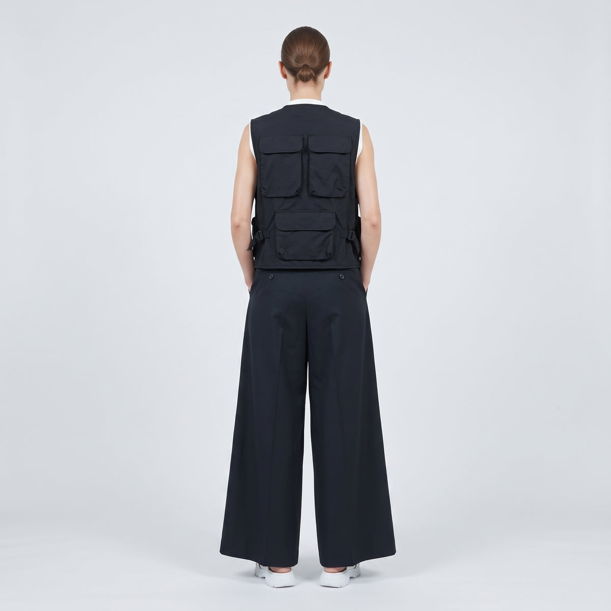 Wide-Leg Pleated Tailored Trousers