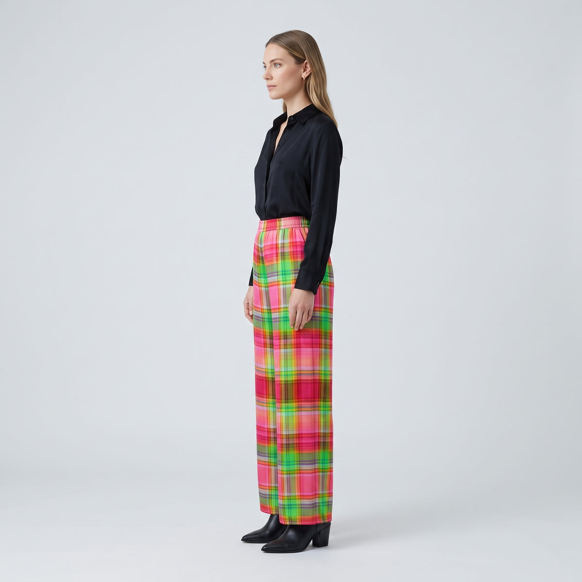 MAISON PASSAGE Vibrant Plaid Wide-Leg Pants - view 2