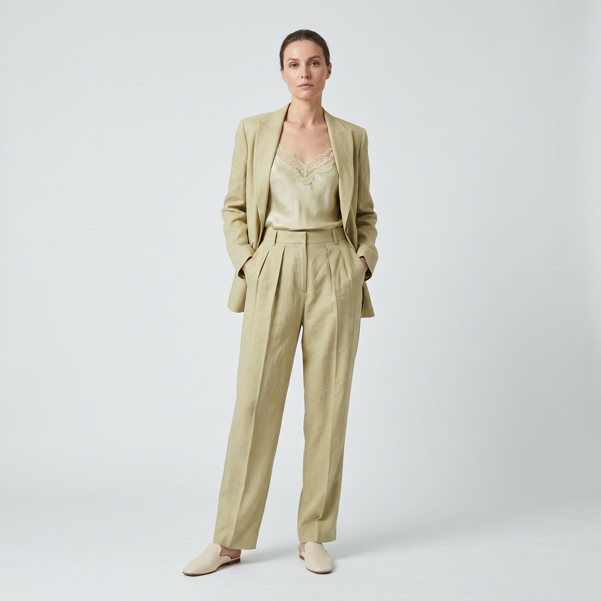 Pleated Wide Leg Linen Trousers