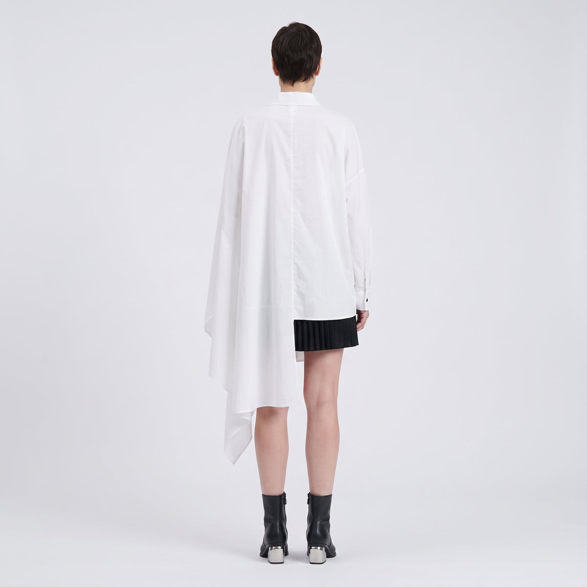 Asymmetric Chain Graphic Shirt