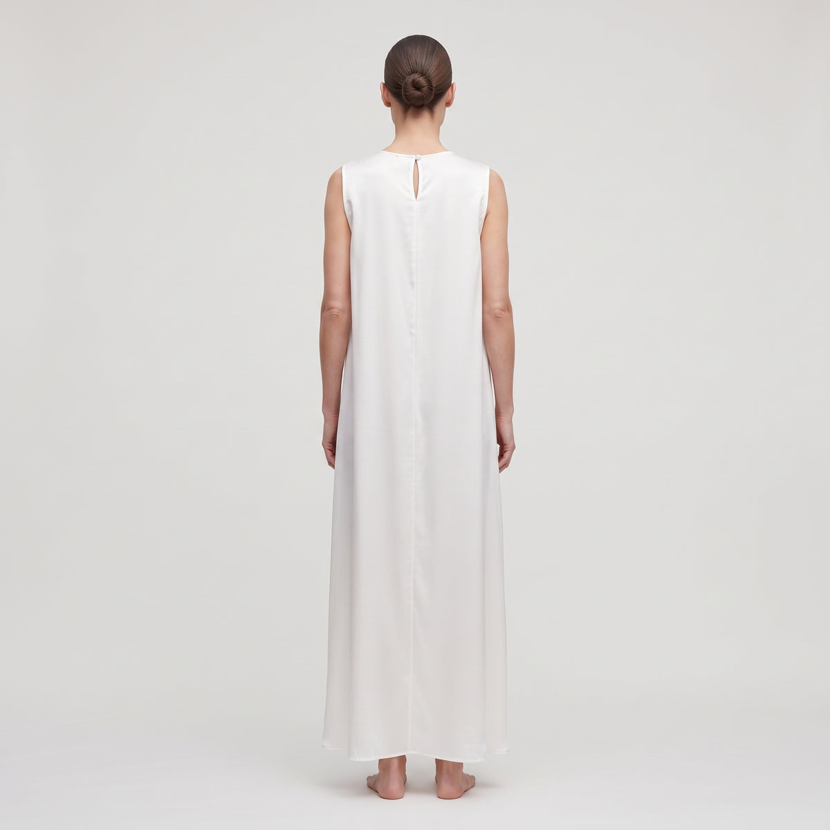 MIIN Sleeveless White Satin Maxi Dress - view 5