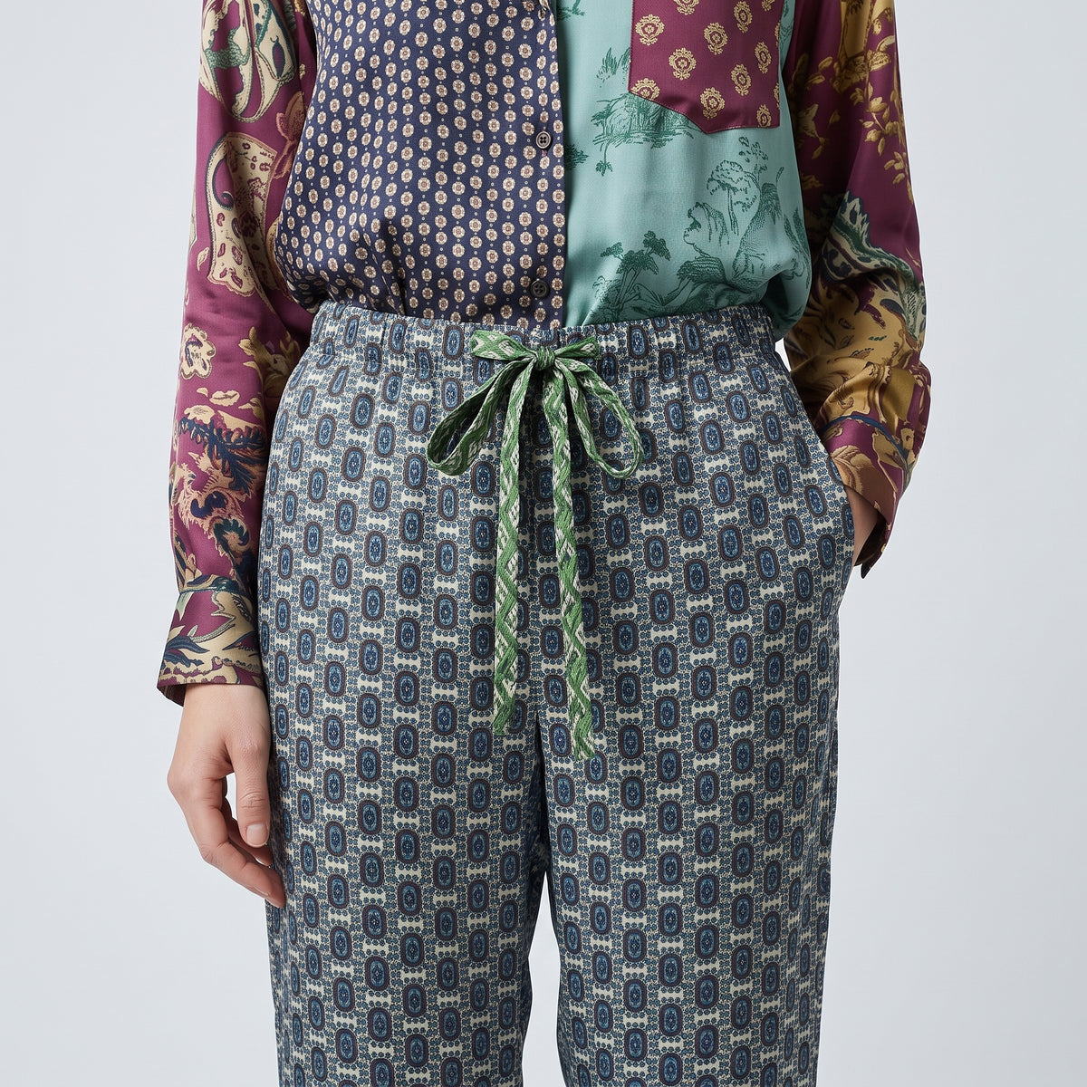 Geometric Print Drawstring Trousers