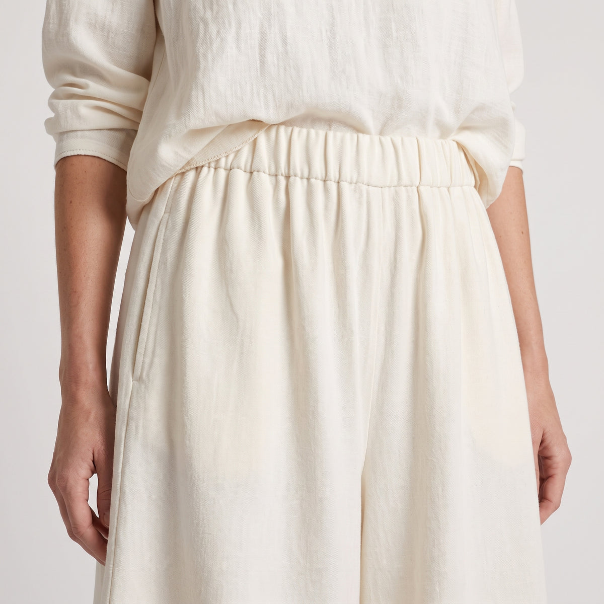 Relaxed White Knit Bermuda Shorts