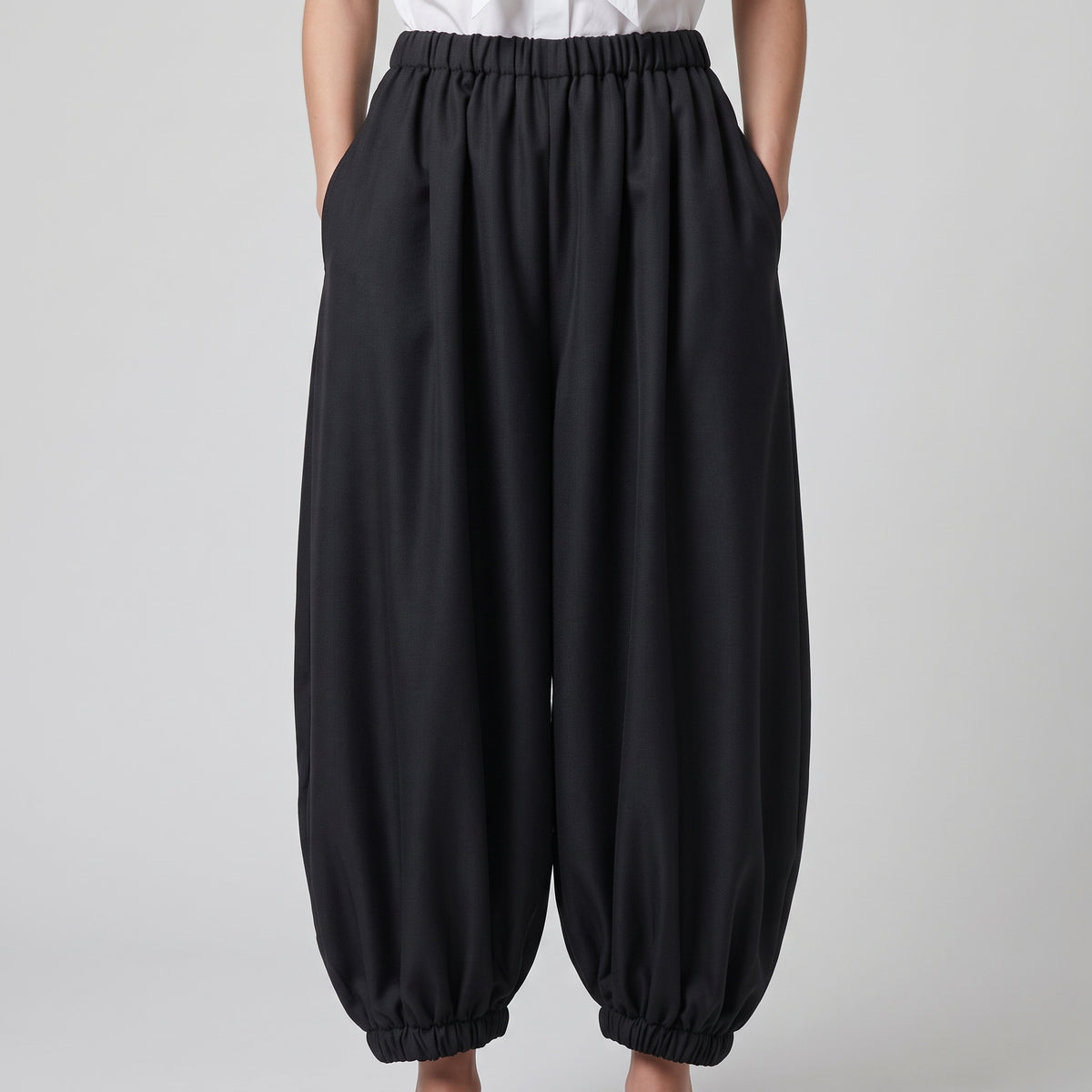 Black Elasticated Balloon Pants