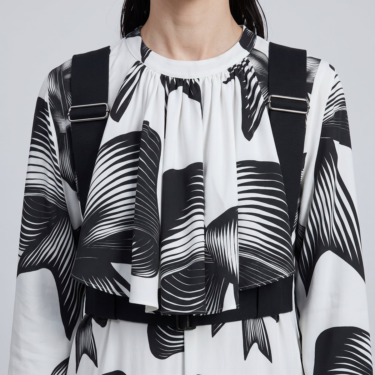 COMME DES GARCONS Bow Print Ruffled Midi Dress - view 2