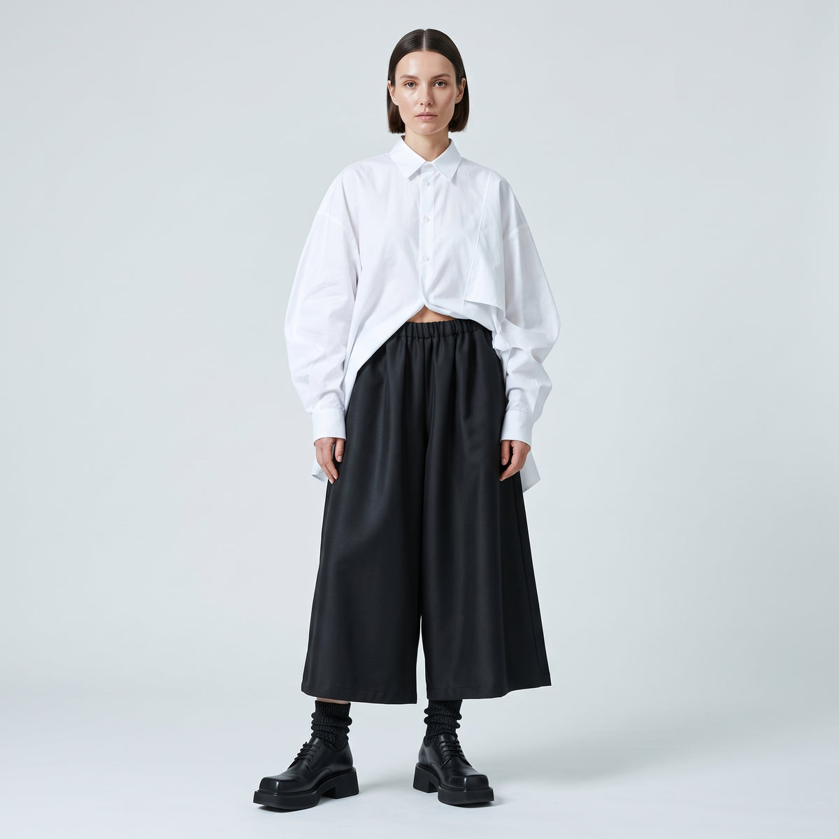 COMME DES GARCONS Cropped Wide-Leg Black Trousers - view 3