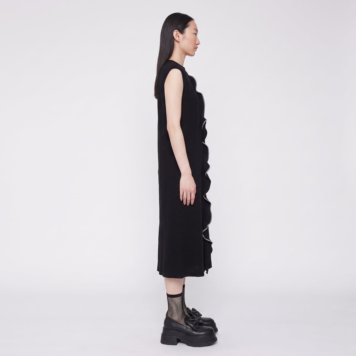 Black Ruffled Seam Dress