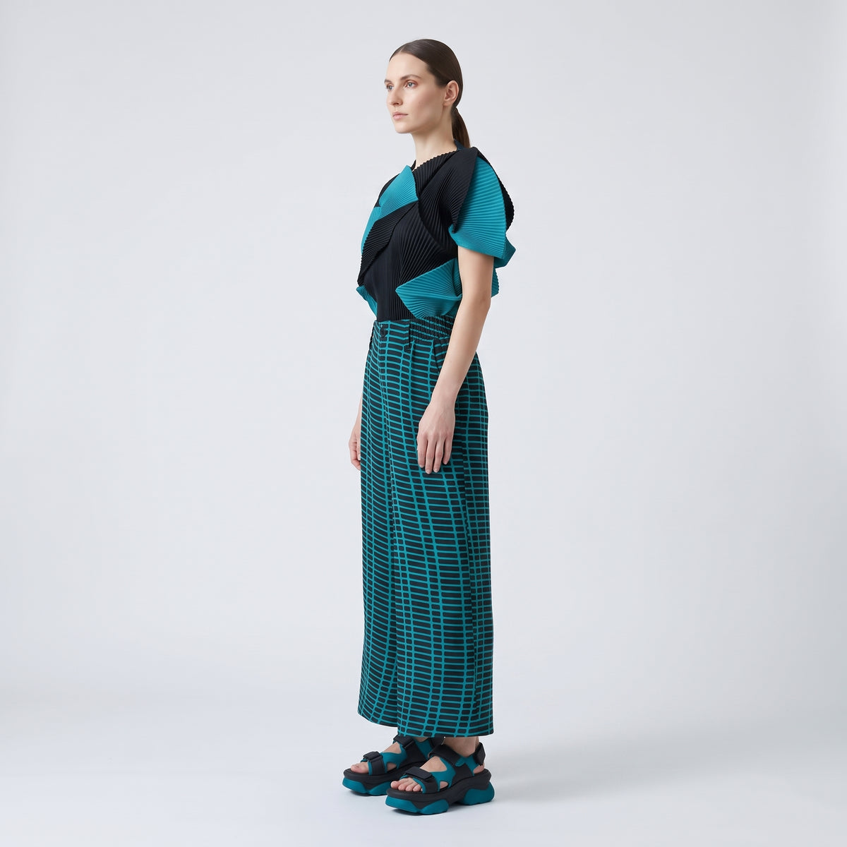 ISSEY MIYAKE Geometric Pattern Wide Leg Trousers - view 4