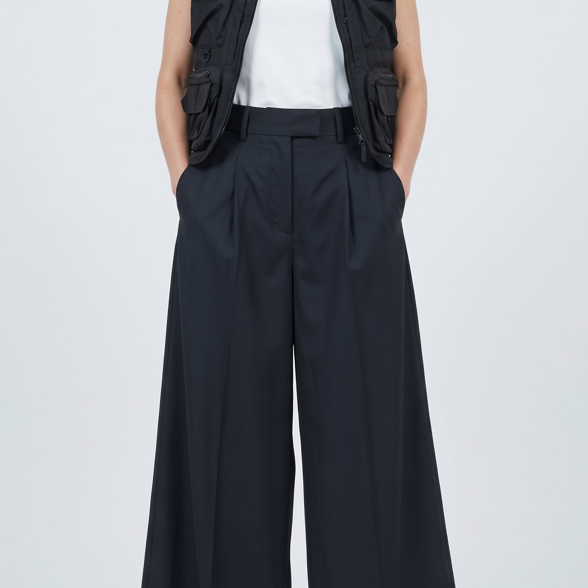 Wide-Leg Pleated Tailored Trousers