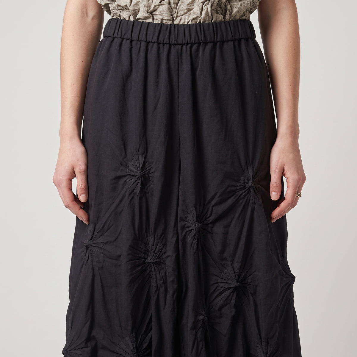 BUNZABURO Textured Shibori Wide Leg Pants - view 2