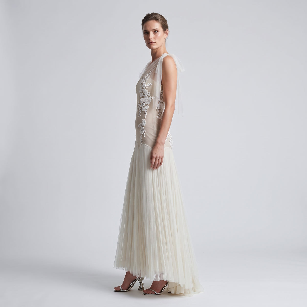 ALEXANDER MCQUEEN Floral Applique Tulle Evening Dress - view 4