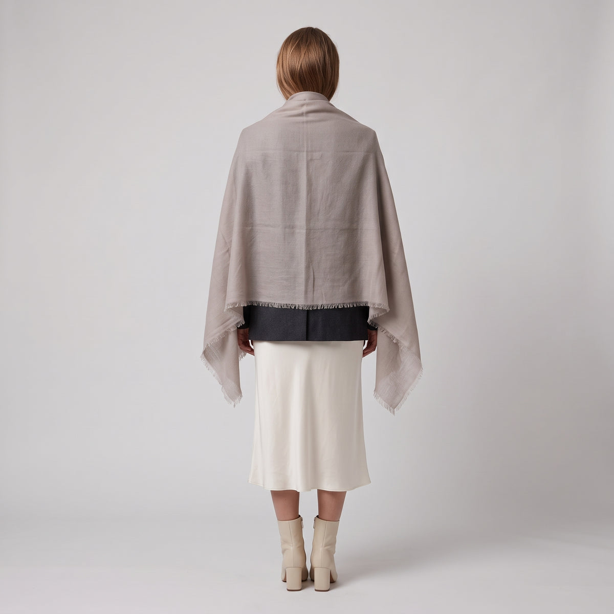 AMA PURE Luxurious Soft Fringed Square Scarf - view 4