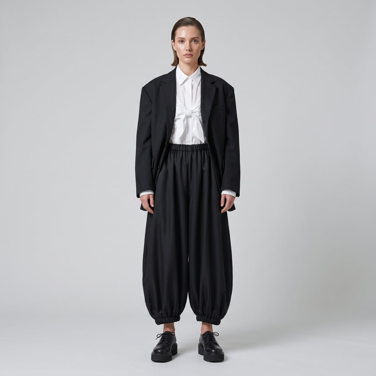 Black Elasticated Balloon Pants