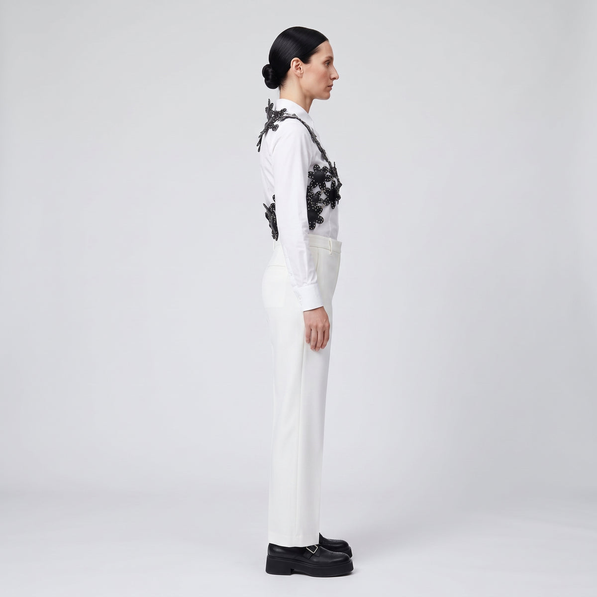 NOIR KEI NINOMIYA Studded Floral Harness Vest - view 2
