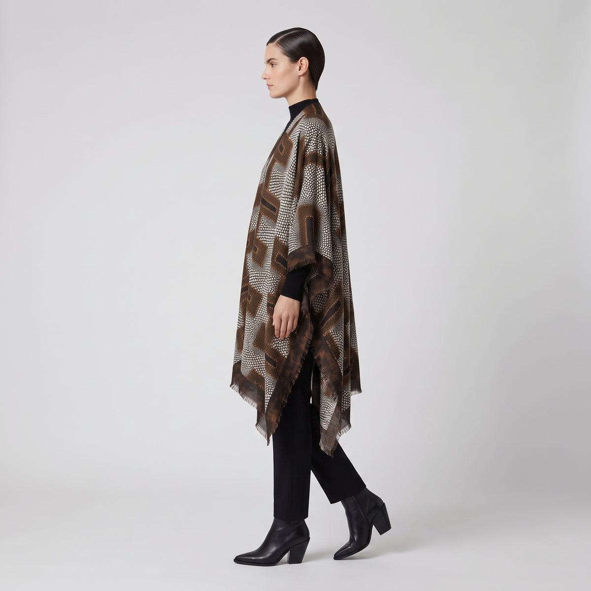 MAISON PASSAGE Brown Geometric Fringed Kimono - view 4